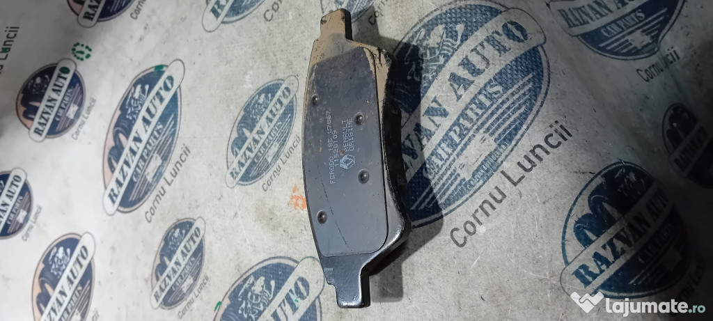 Placute fata Renault Megane