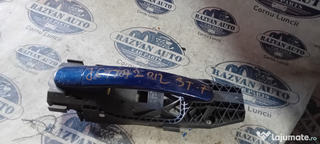 Maner exterior stanga fata Volkswagen Jetta 2012