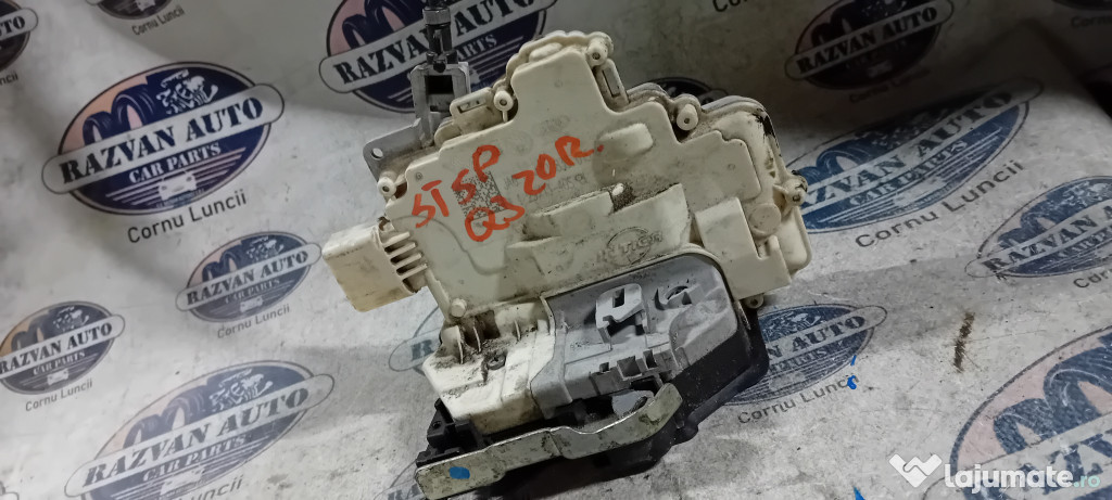 Broasca stanga spate Audi Q3 2012