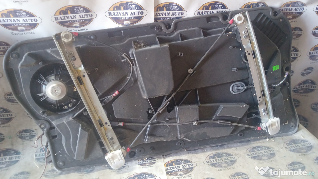 Macara geam dreapta fata Ford Fiesta
