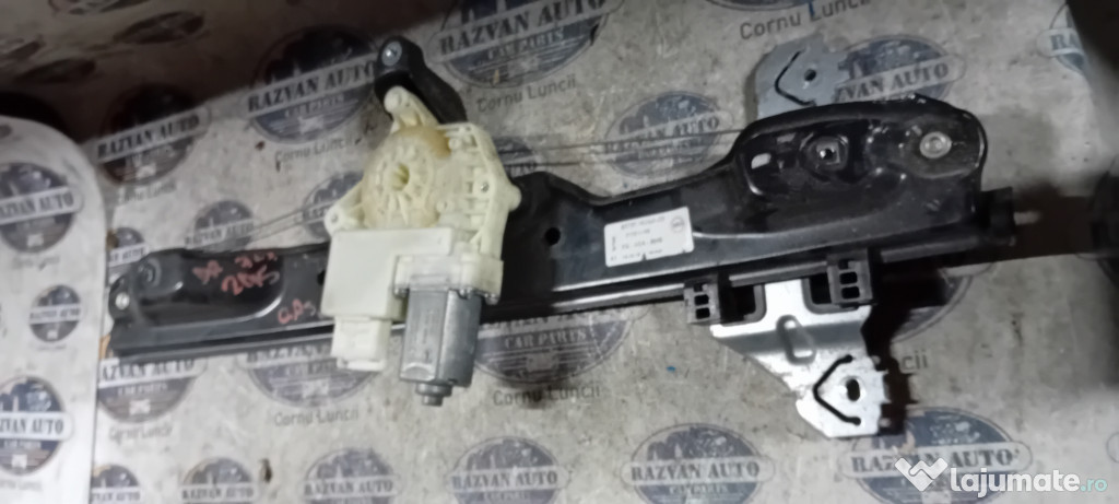 Macara geam dreapta fata Nissan Qashqai 2015