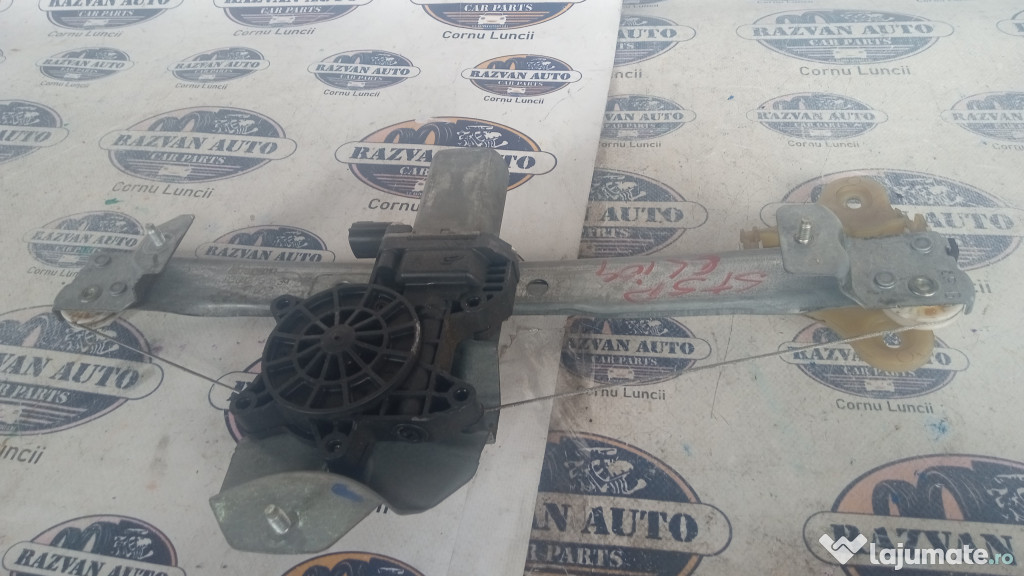 Macara geam stanga spate Renault Clio 4