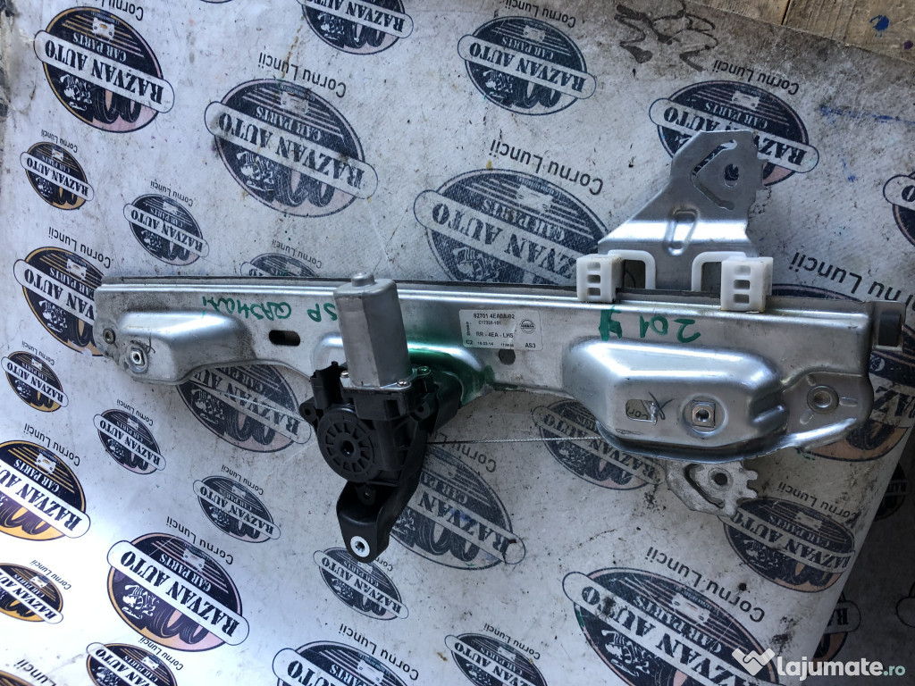 Macara geam stanga spate Nissan Qashqai 2014