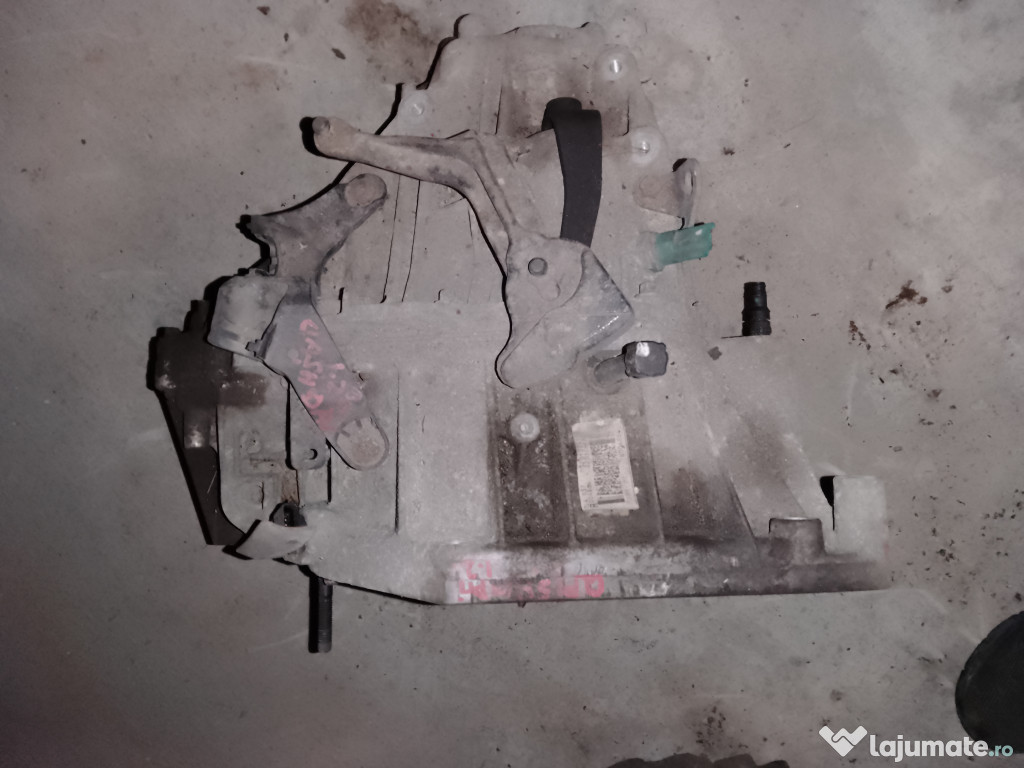 Cutie de viteze 6 trepte Nissan Qashqai 1.2 Benzina 2015