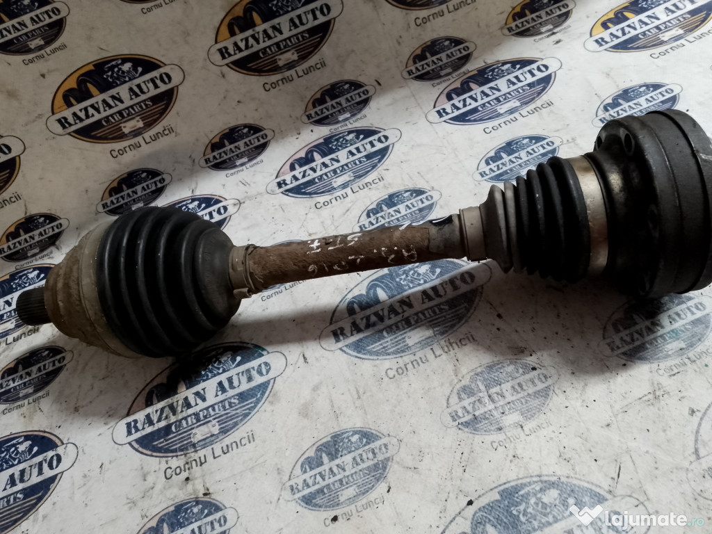 Planetara stanga fata Audi A3 2016