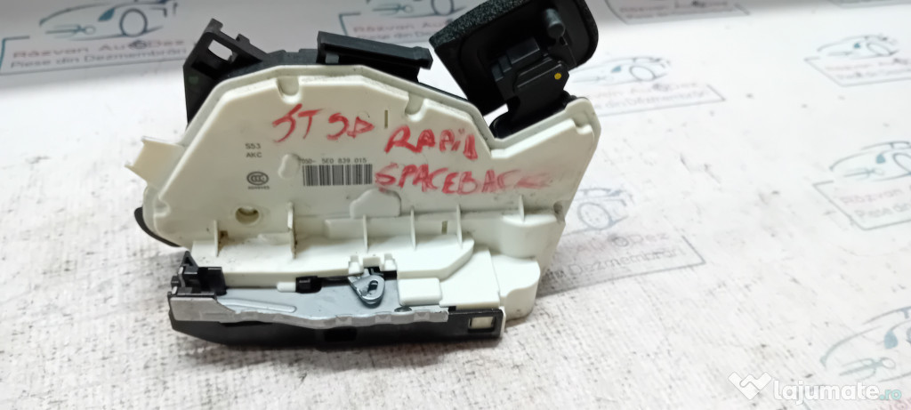 Broasca stanga spate Skoda RAPID 2015