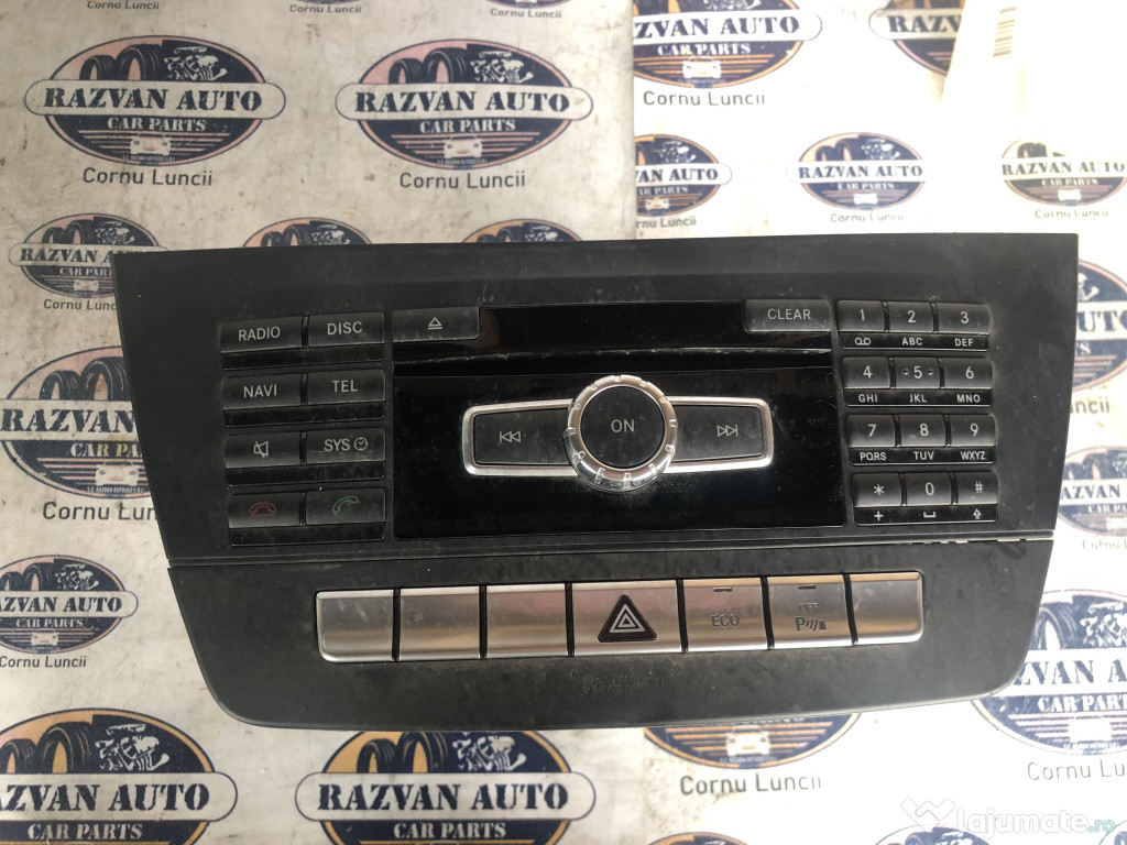CD Player  Mercedes C-Class 2008