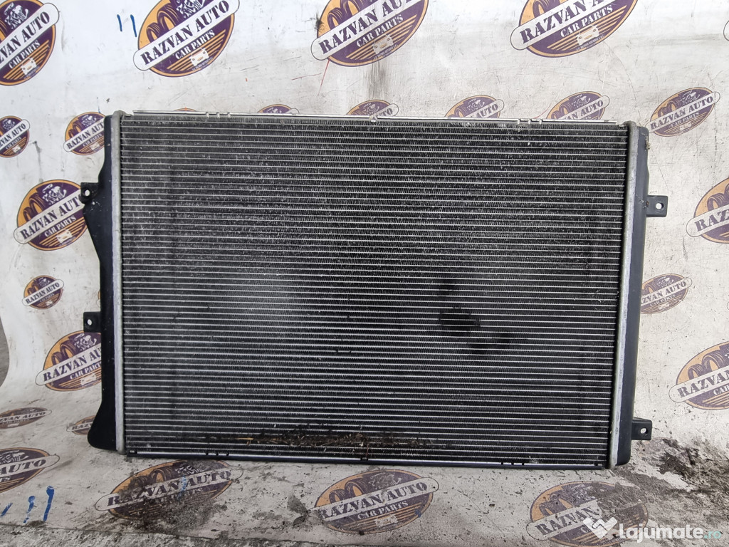 Radiator apa Skoda Octavia 2 1.8 Benzina 2012