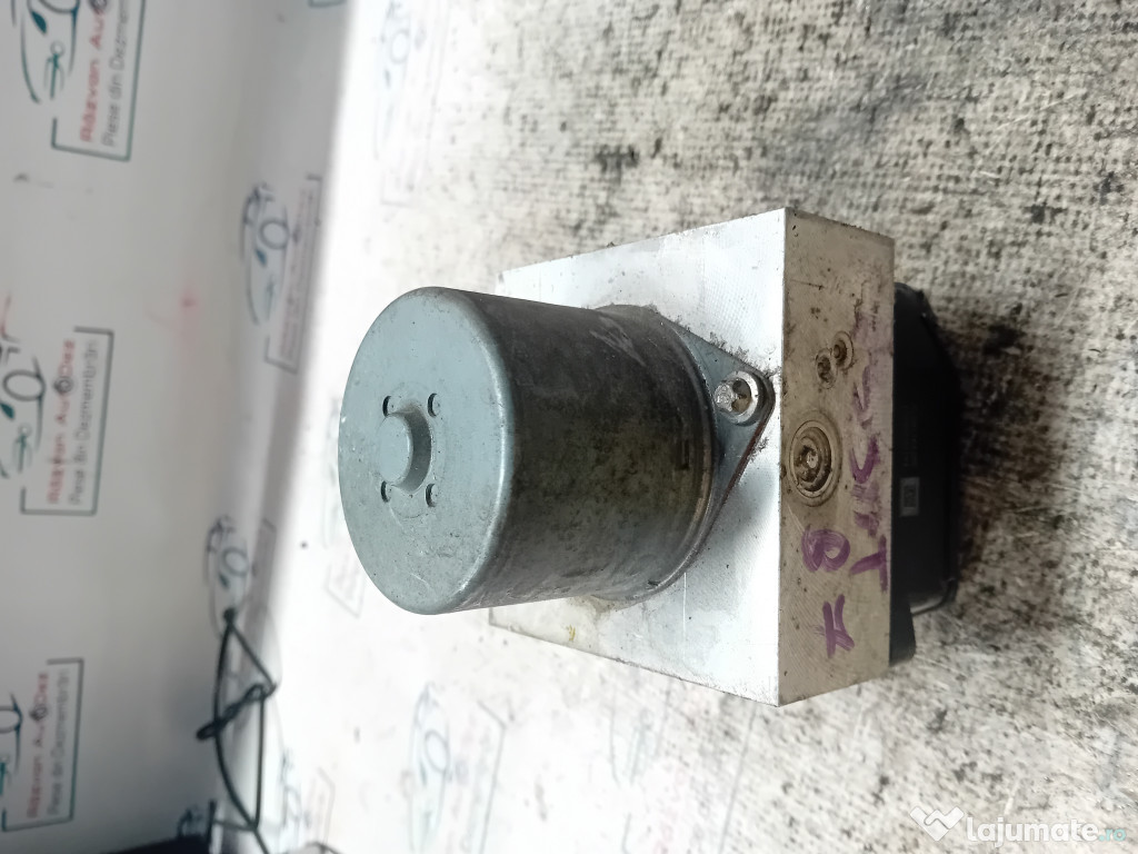 Pompa abs Volkswagen Passat B7 2.0 Motorina 2012