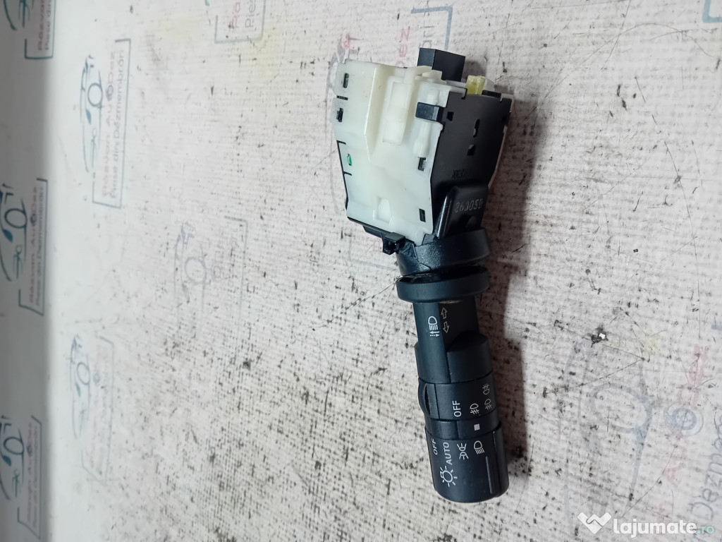 Maneta semnalizare Nissan Qashqai 2012