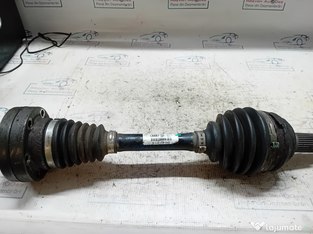 Planetara stanga fata Volkswagen Touareg 2011