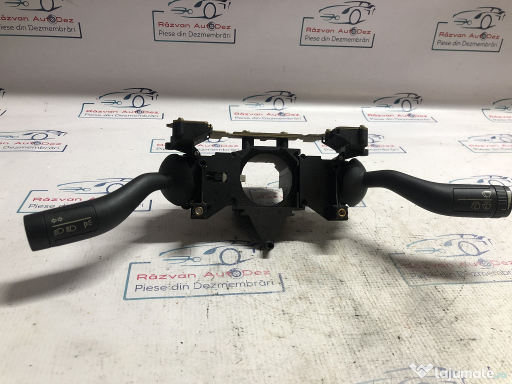 Manete Volkswagen Touareg 2003