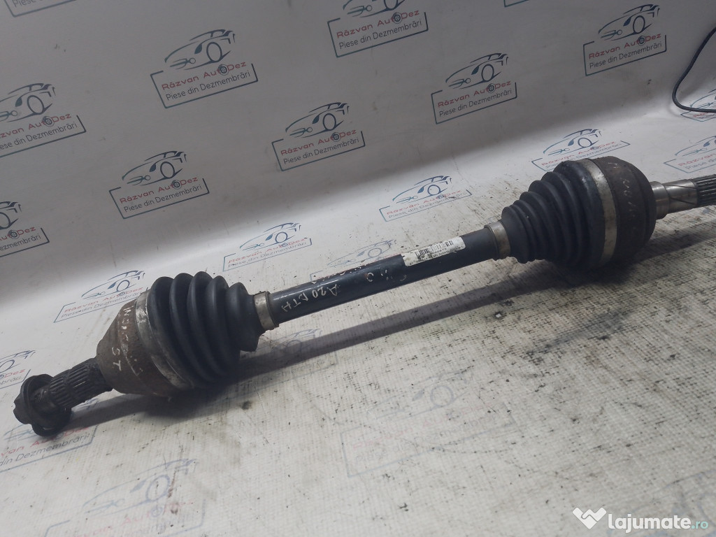 Planetara stanga fata Opel Insignia A 2.0 2010