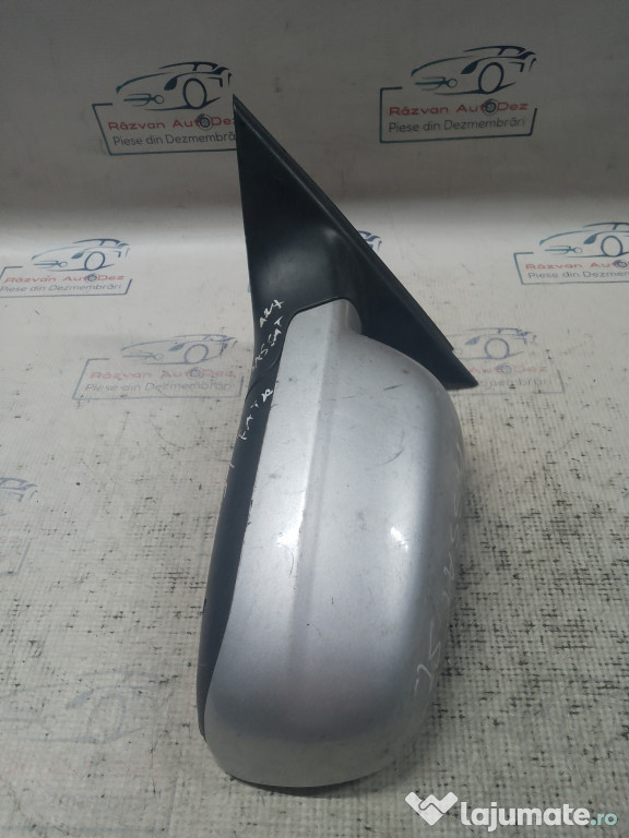 Oglinda stanga incompletă Volkswagen Passat B5 2004