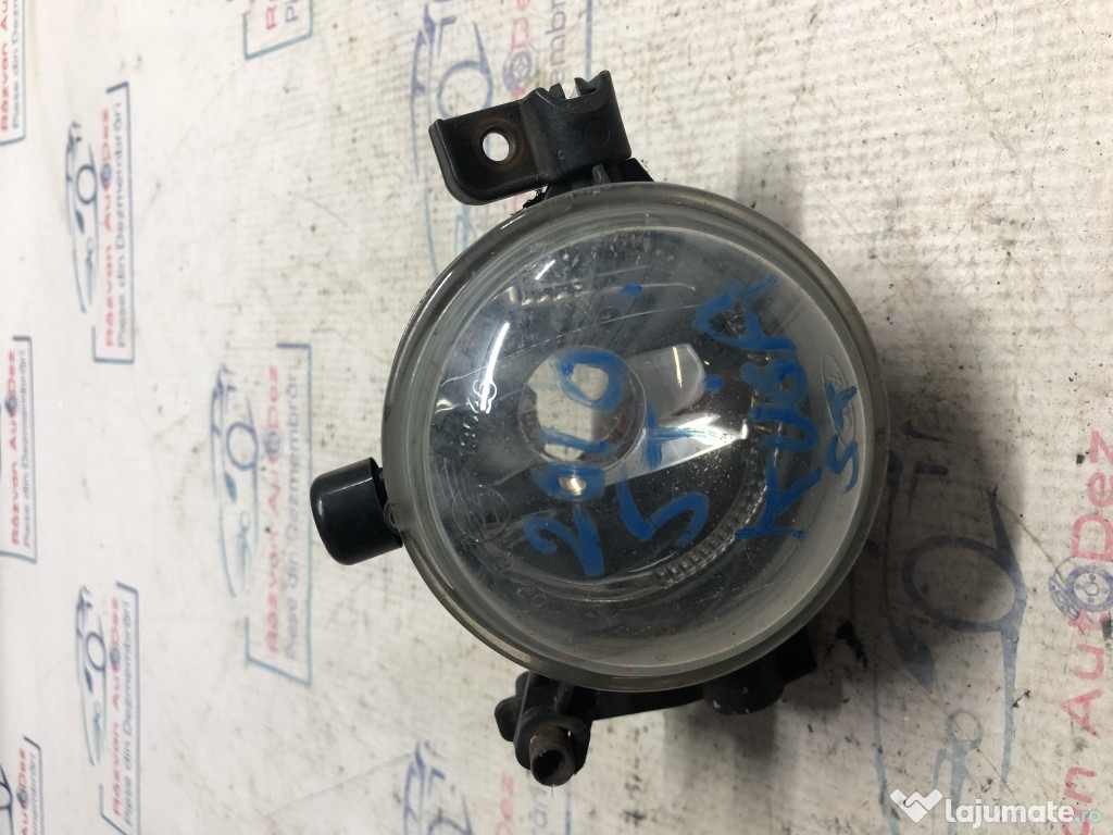 Proiector stanga Ford Kuga 2010