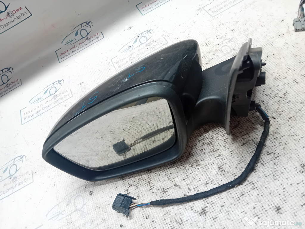 Oglinda stanga Skoda RAPID 2014
