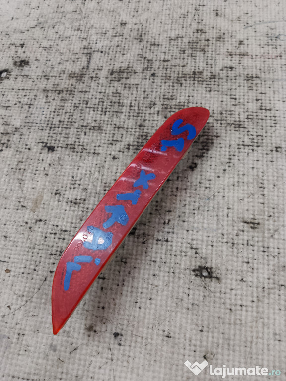 Catadioptru reflectorizant stanga Nissan X-Trail 2013