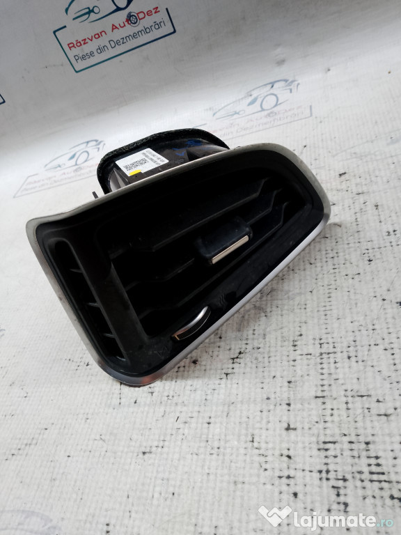 Grila ventilatie stanga Ford B-MAX 2012