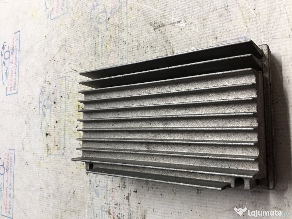 Amplificator audio BMW X1 2013