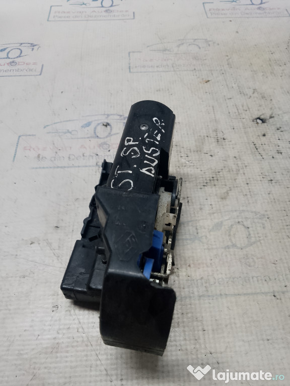 Broasca stanga spate Dacia Duster 2013