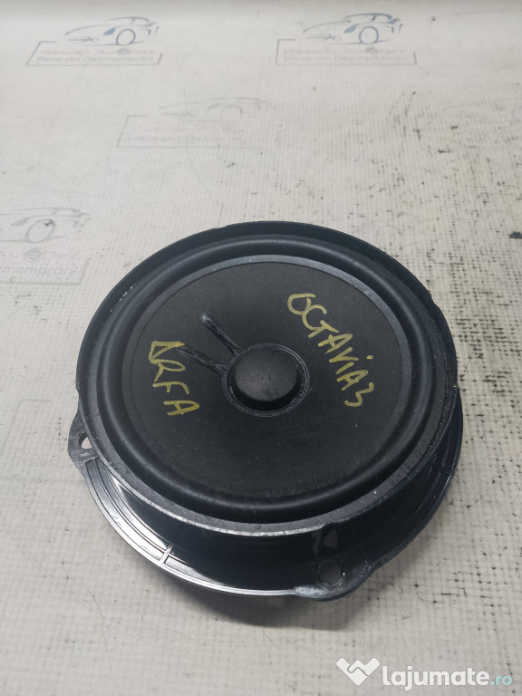 Boxa dreapta fata Skoda Octavia 3 2015