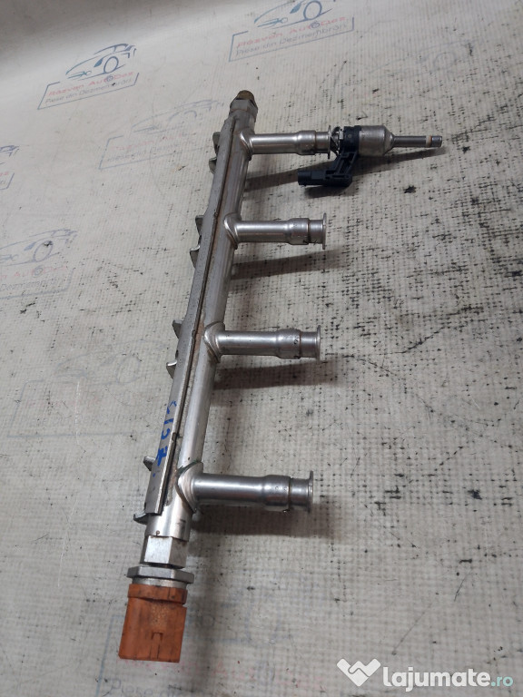 Rampa plus injectoare Skoda RAPID 2013