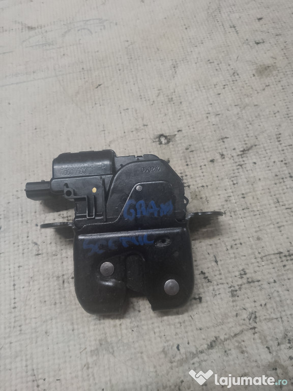 Broasca hayon Renault Grand Scenic 2013