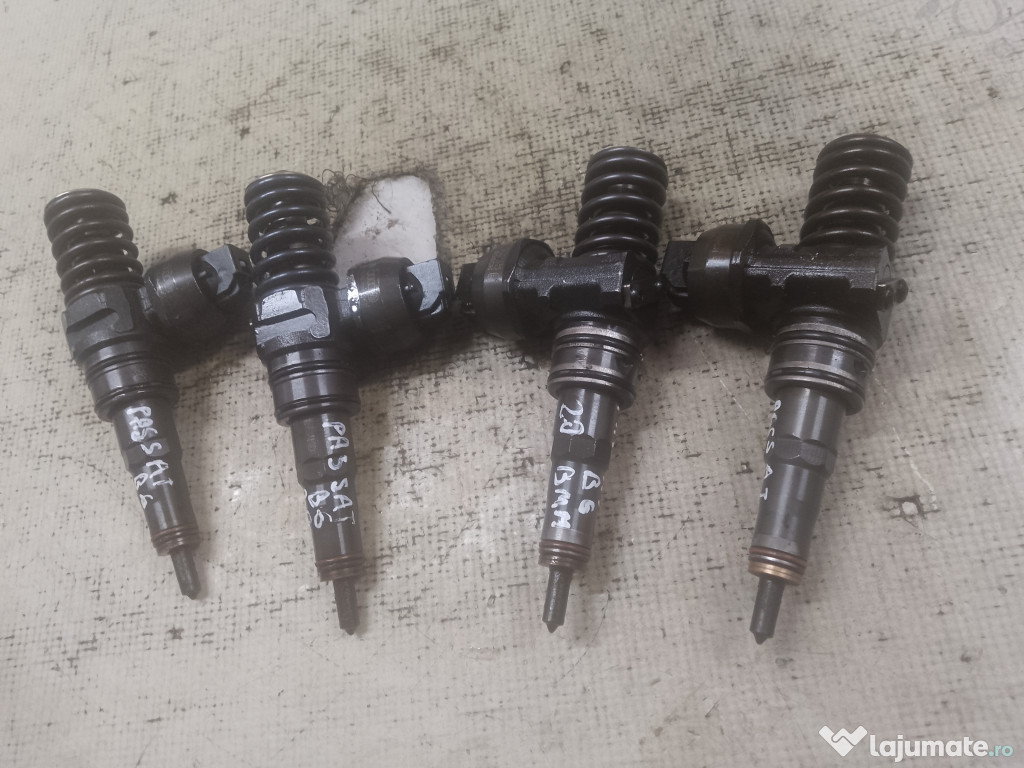 Injector Volkswagen Passat B6 2.0 2007
