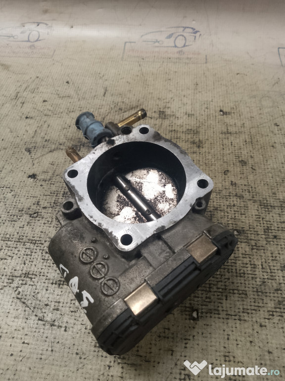 Clapeta acceleratie Audi A4 B8 3.0 Motorina 2009