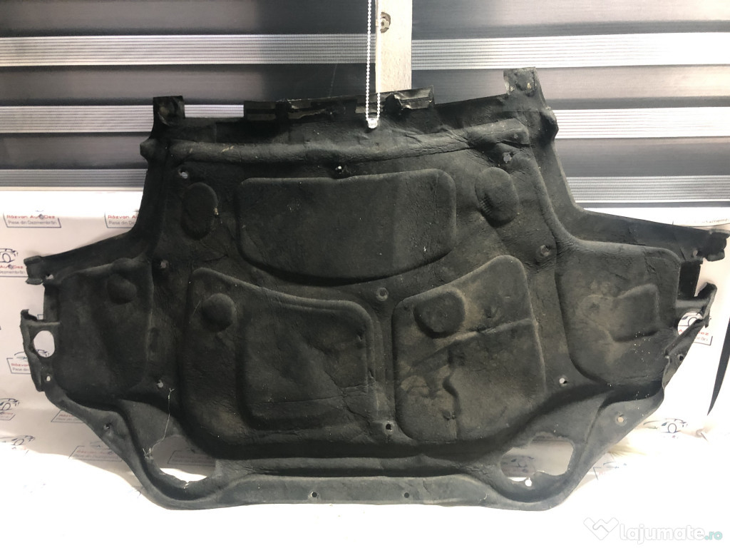 Pâsla capotă Mercedes C 220 2008