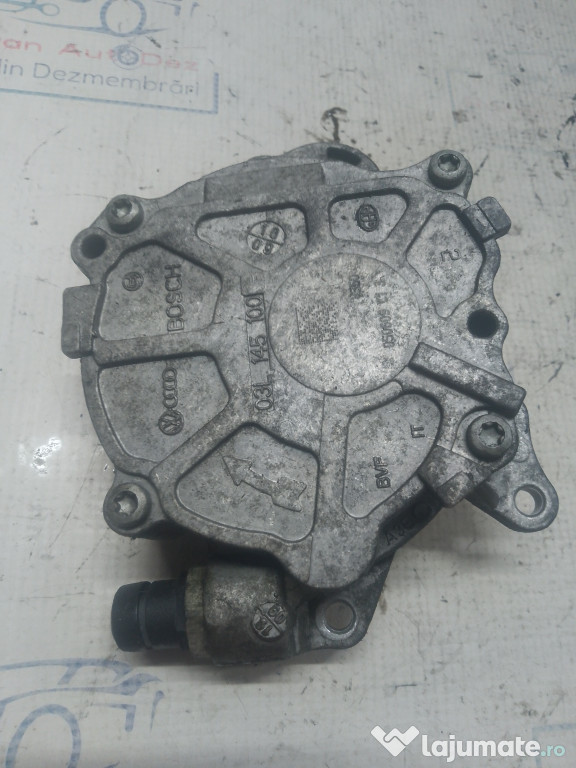 Pompa vacuum Volkswagen Passat B7 2011