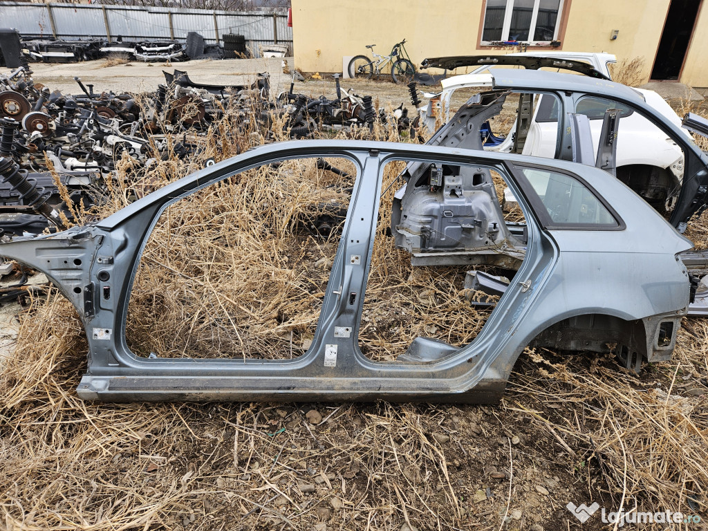 Prag stanga tabla Audi A3 8P 2008