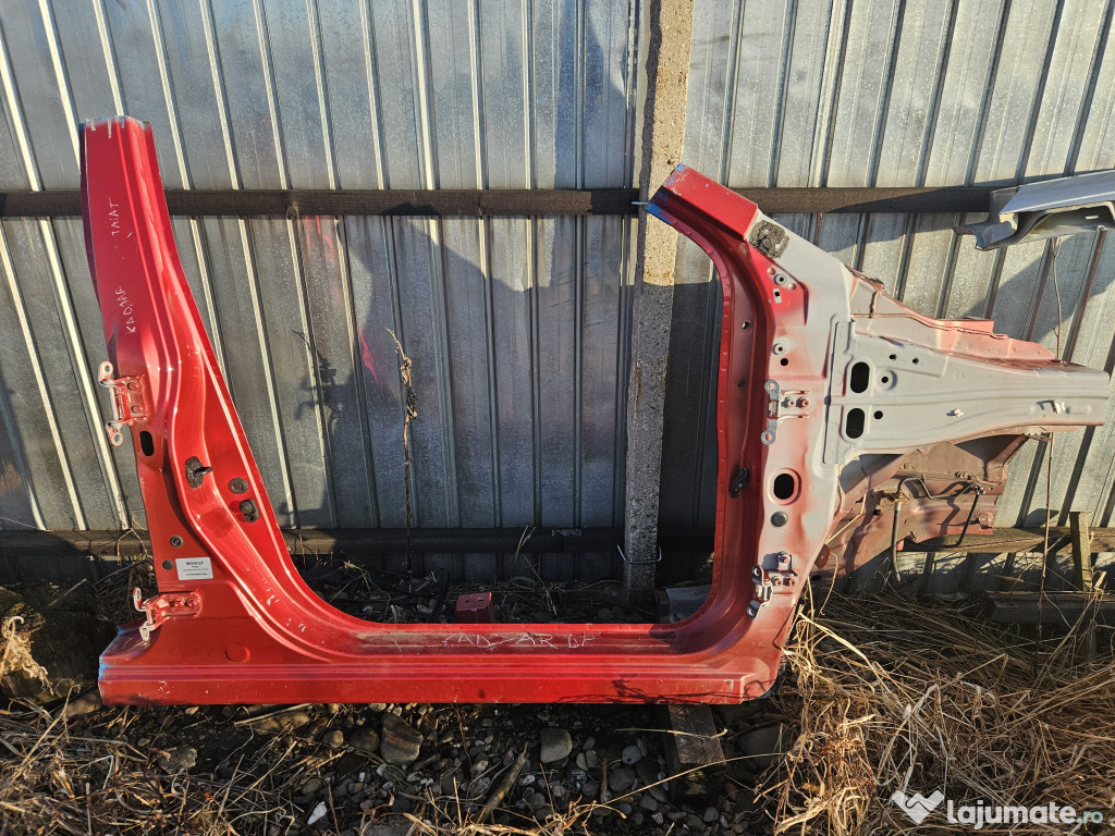 Prag dreapta tabla Renault Kadjar 2018