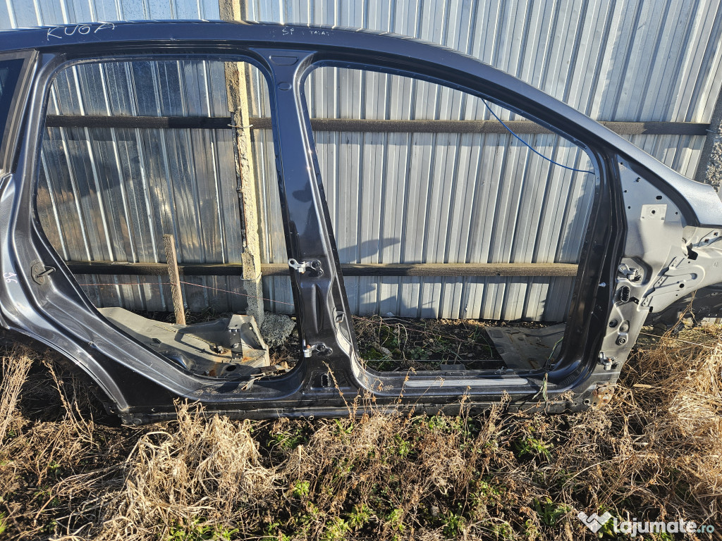 Prag dreapta tabla Ford Kuga 2008