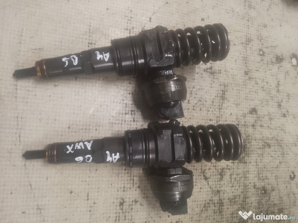 Injector Volkswagen Passat B6 Motorina 2006