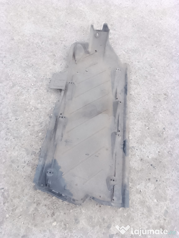 Scut lateral dreapta Skoda Fabia 2 Break 2010