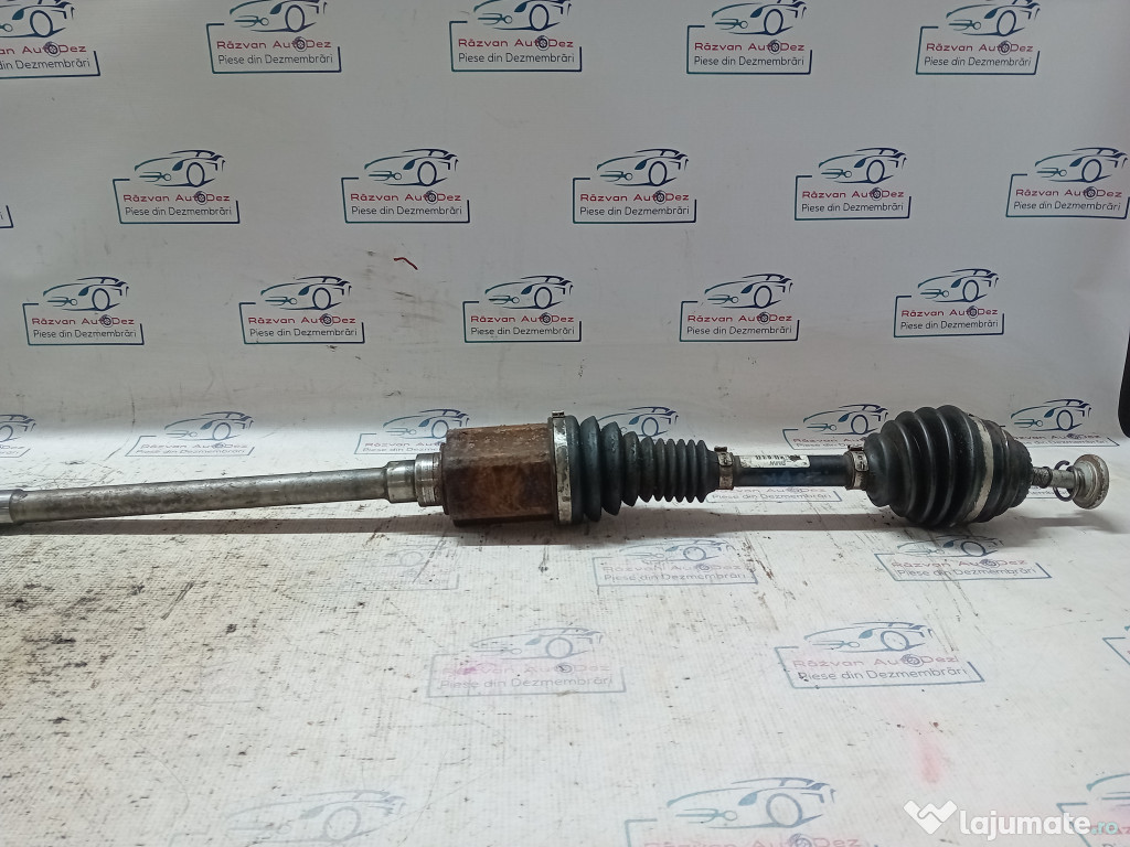 Planetara dreapta fata BMW X1 2.0 2010