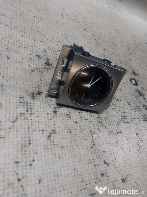 Ceas bord analogic Volkswagen Passat B7 2010