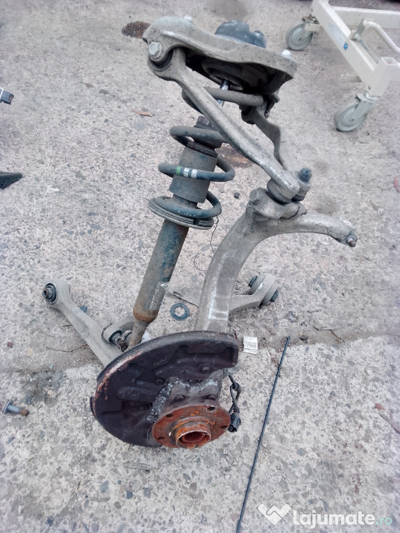 Fuzeta cu amortizor stanga fata Seat Exeo 2.0 Motorina 2011