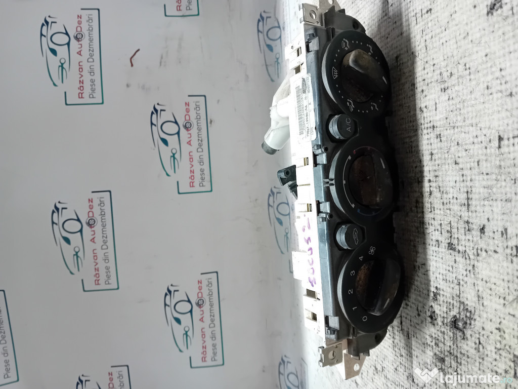 Panou comanda clima Ford Focus 2 2011
