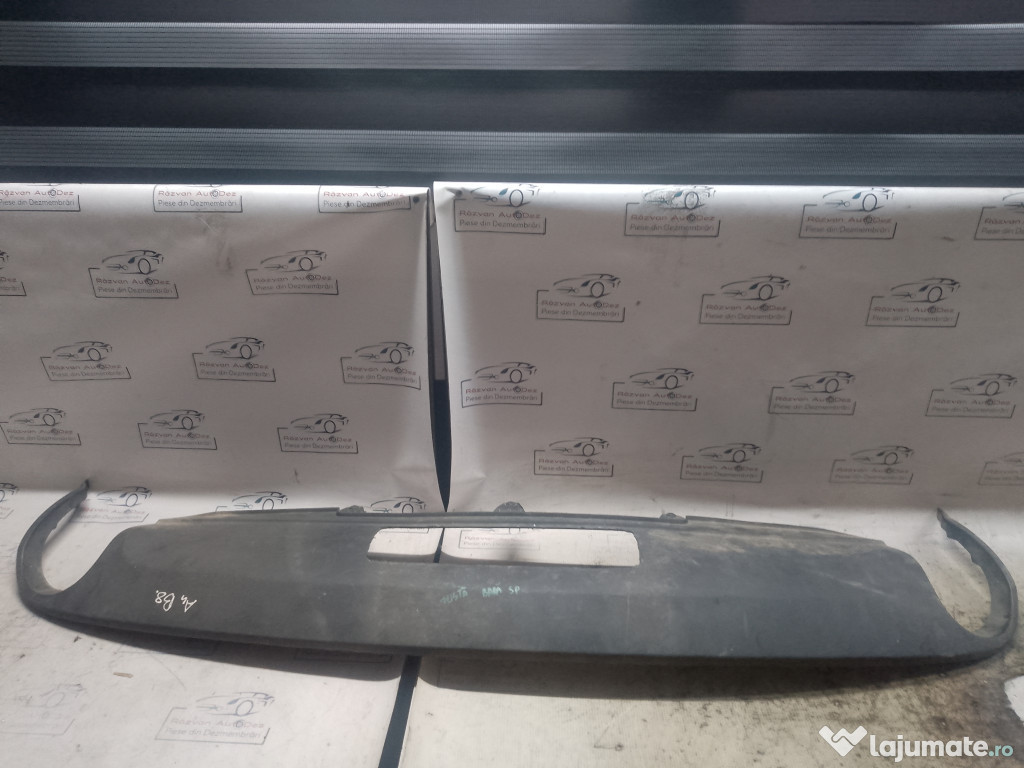 Fusta bara spate Audi A4 B8 2010