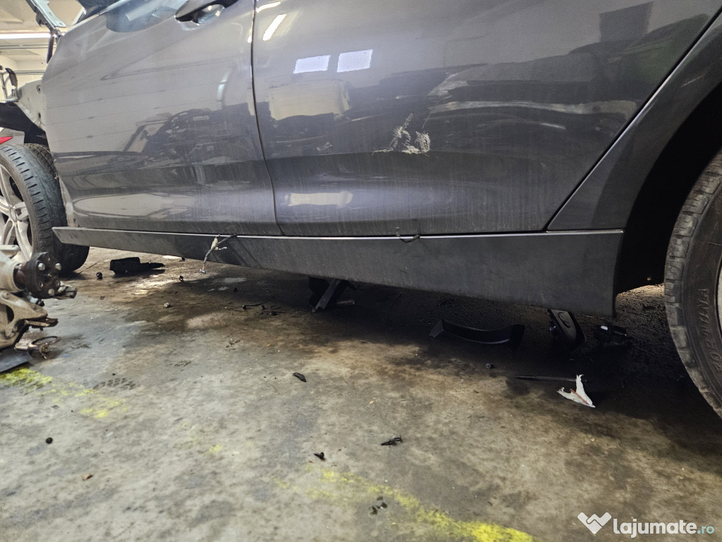 Prag stanga plastic BMW Seria 3 GT F34 2014