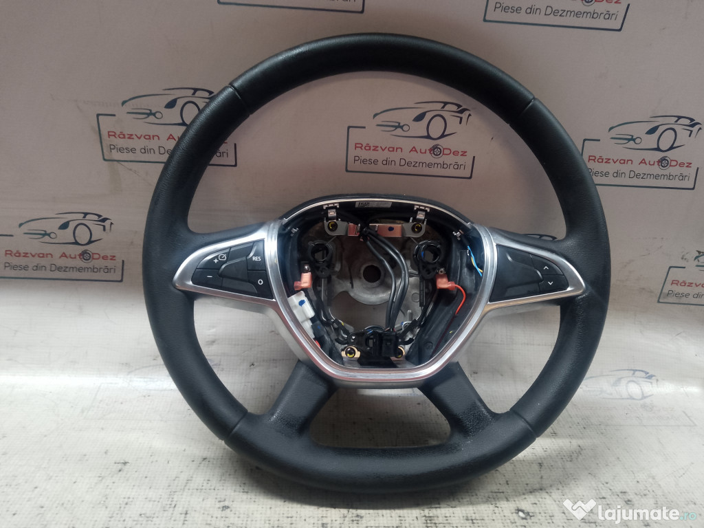 Volan cu comenzi Dacia Duster 2019