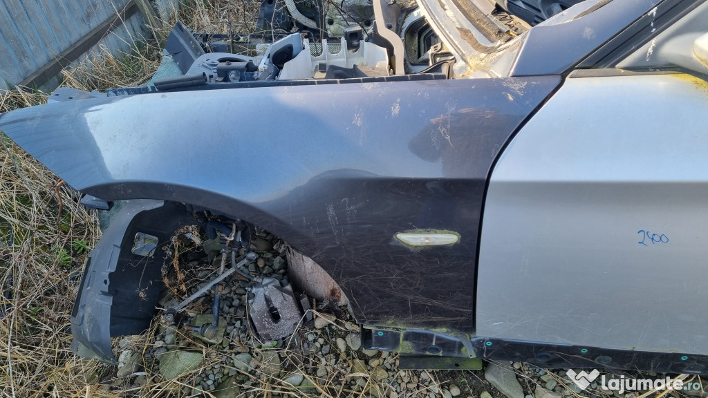 Aripa Stanga Fata BMW E90 2007