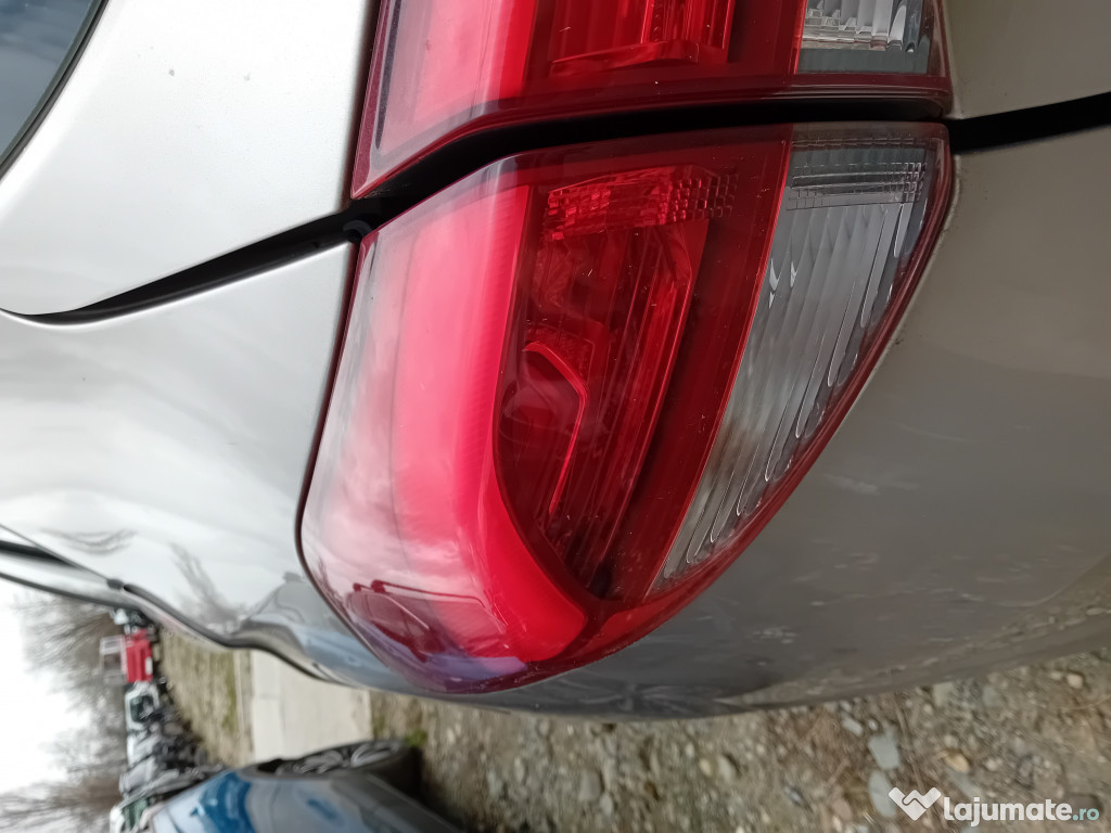 Stop stanga aripa Hyundai Tucson 1.7 Motorina 2017