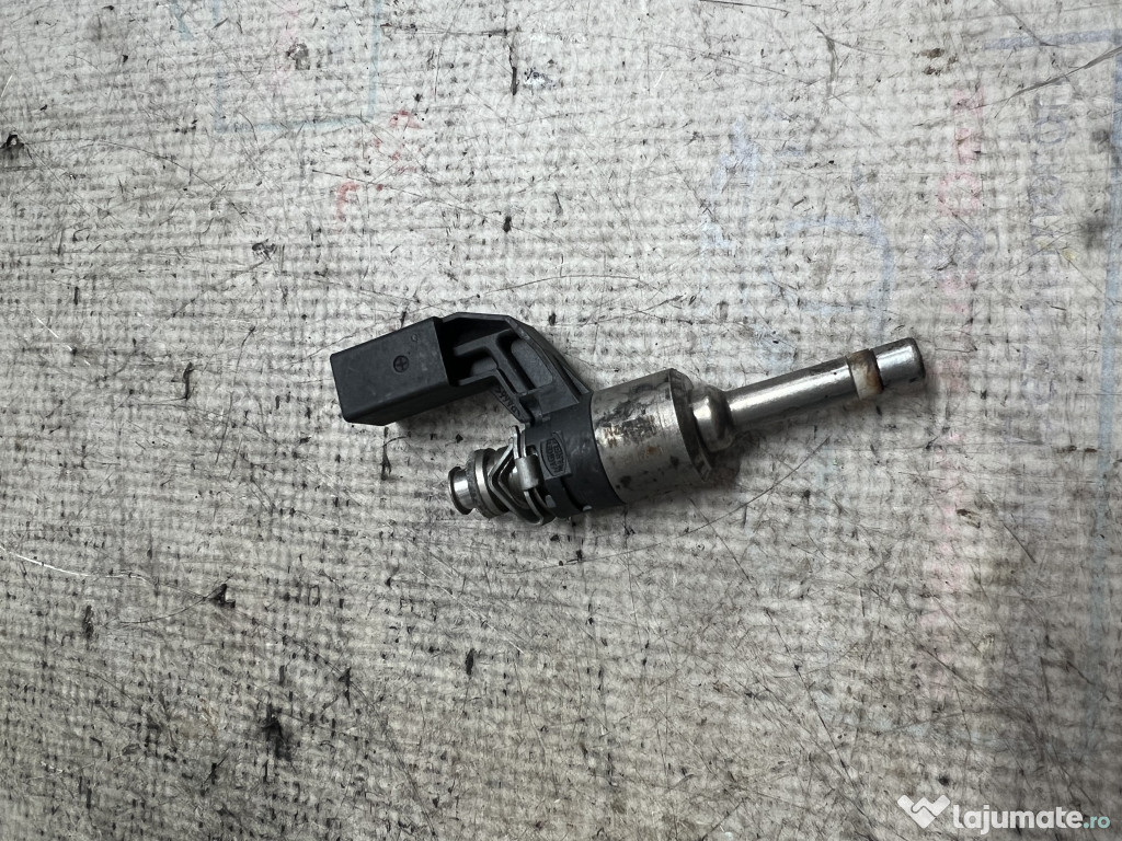 Injector Skoda RAPID 1.4 2012