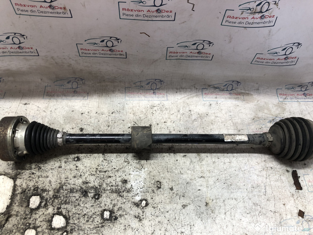 Planetara dreapta fata Skoda Octavia 4 2020