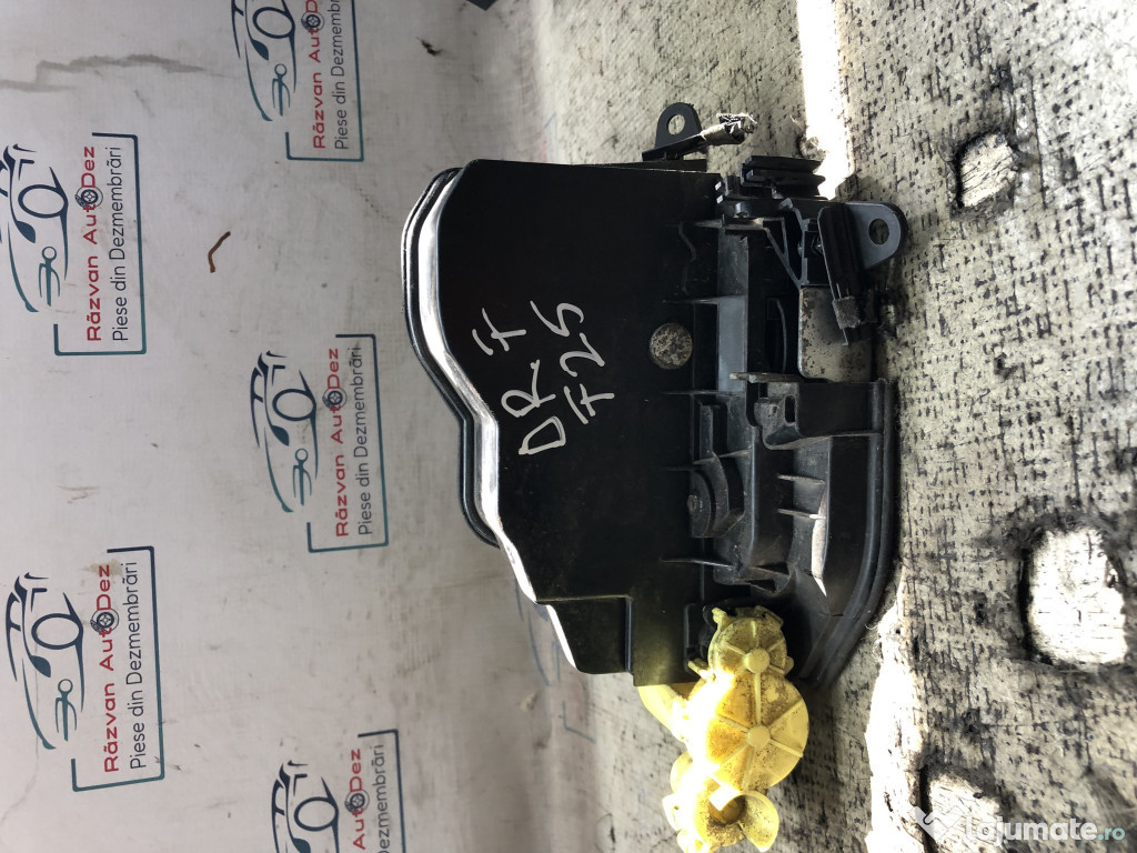 Broasca dreapta fata BMW X3 F25 2014