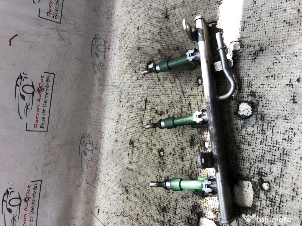 Rampa plus injectoare Dacia Sandero 1.0 Benzina 2018