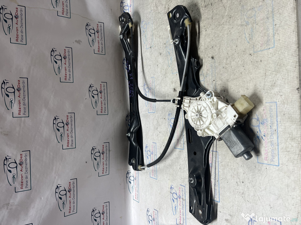 Macara geam stanga fata BMW X1 2010